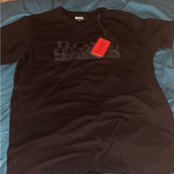 Brand new hugo  boss t-shirt for mens - Picture 1 of 2